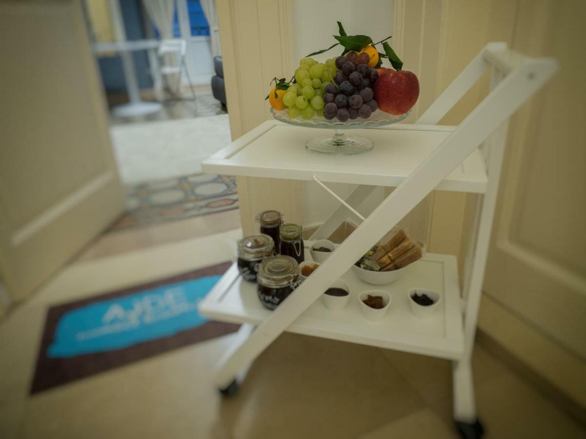 Ajde Rooms & Breakfast Trani Exterior photo